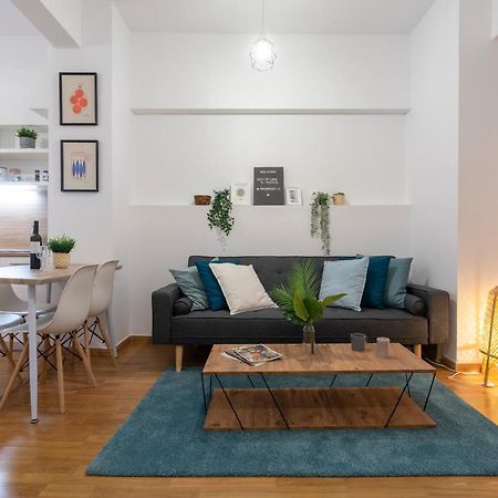 Modern 2Bd Apt In Athens , 3-Min Metro Exterior foto