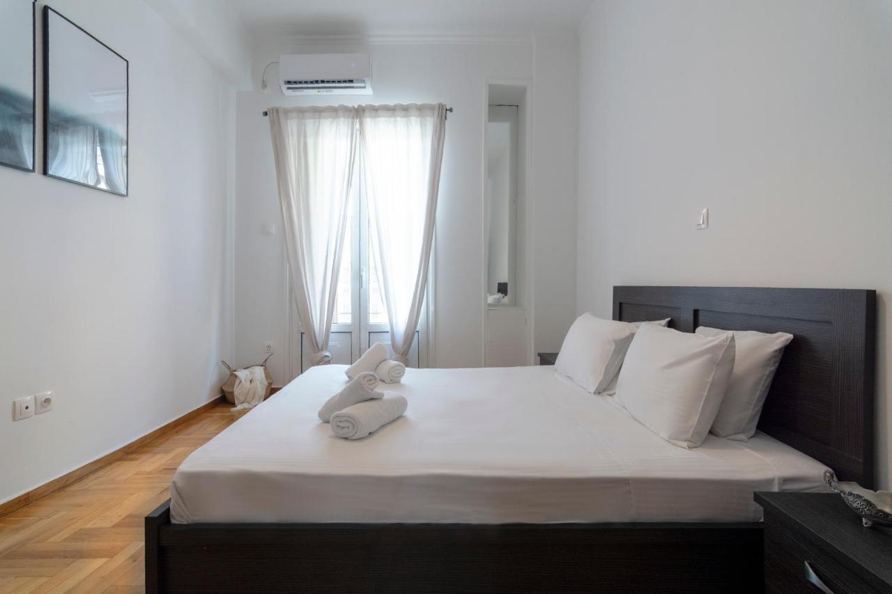 Modern 2Bd Apt In Athens , 3-Min Metro Exterior foto